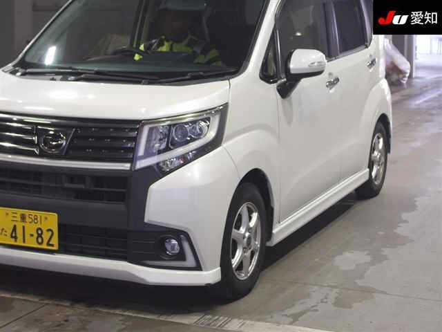 DAIHATSU MOVE 2015