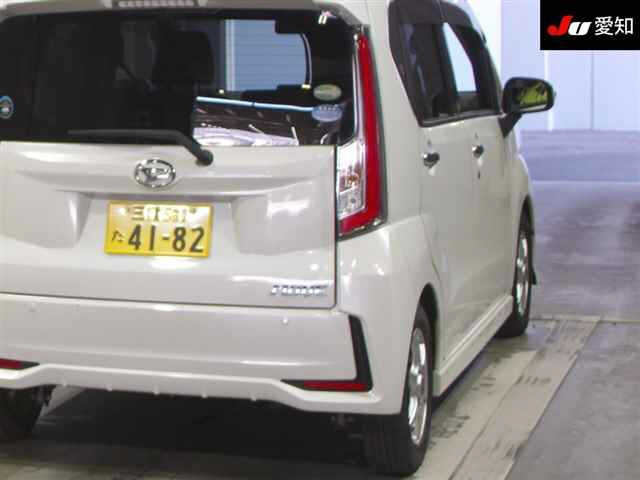 DAIHATSU MOVE 2015