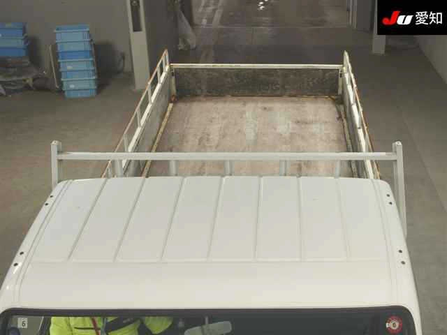 MITSUBISHI CANTER 2016