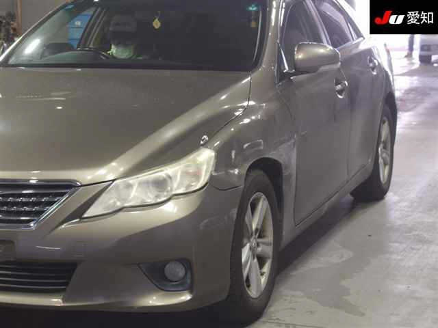 TOYOTA MARK X 2011