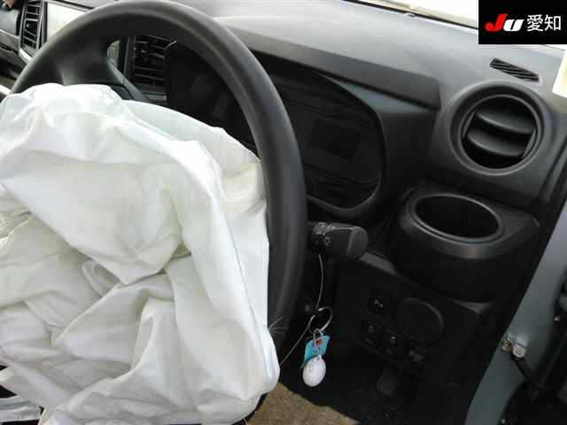 DAIHATSU MIRA E S 2021