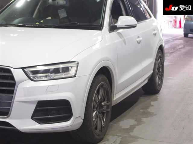 AUDI Q3 2015