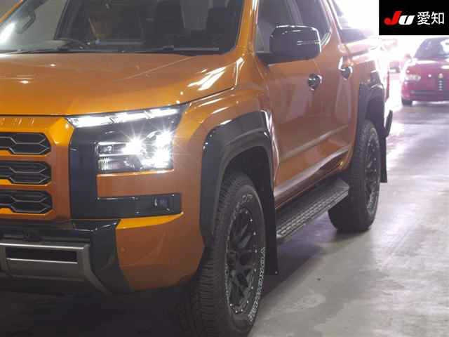 MITSUBISHI TRITON 2024