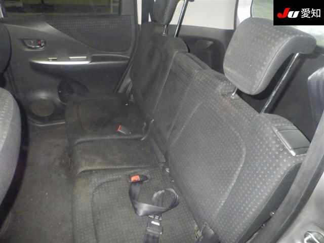 TOYOTA RACTIS 2010