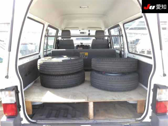 NISSAN VANETTE VAN 2013