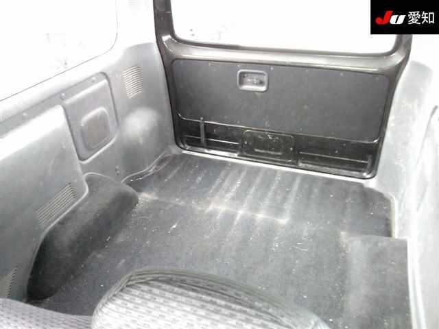 NISSAN CARAVAN VAN 2015