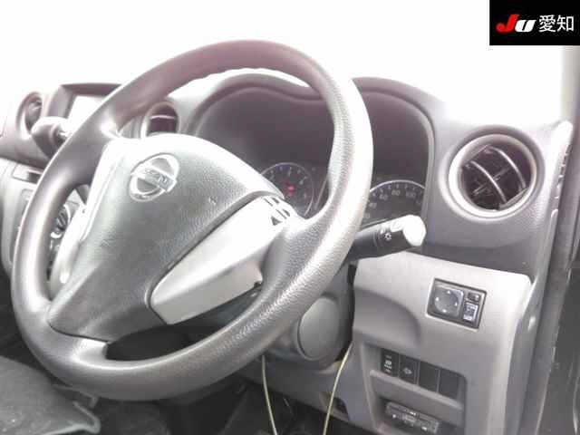 NISSAN CARAVAN VAN 2015