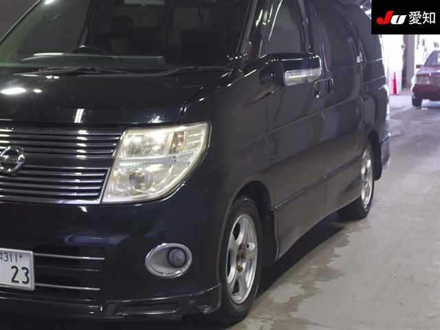 NISSAN ELGRAND 2009