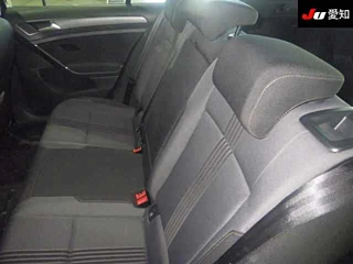 VOLKSWAGEN GOLF VARIANT 2016