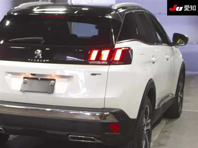 PEUGEOT 3008 2017