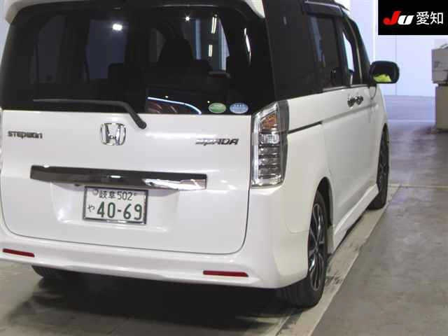 HONDA STEP WAGON 2013