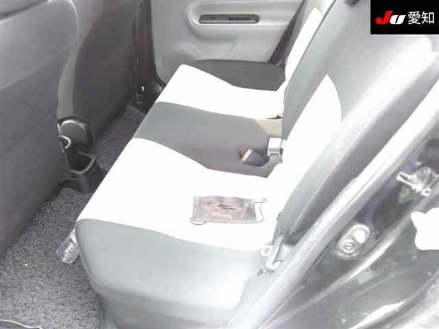 TOYOTA AQUA 2013