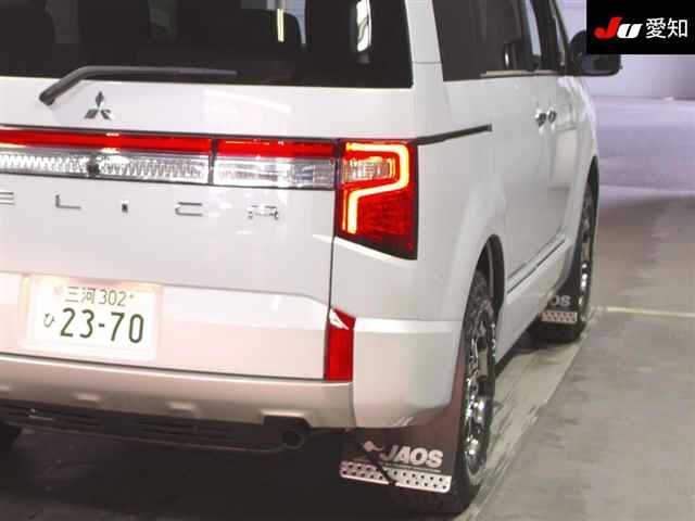 MITSUBISHI DELICA D5 2024