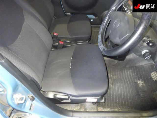 DAIHATSU ESSE 2010