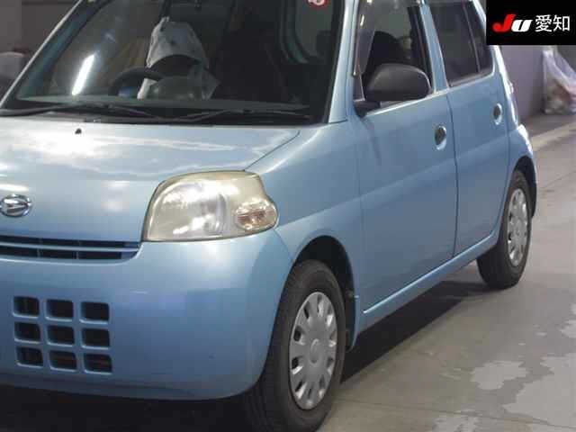 DAIHATSU ESSE 2010