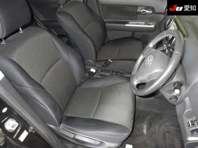 TOYOTA COROLLA RUMION 2011