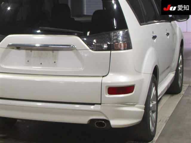 MITSUBISHI OUTLANDER 2010