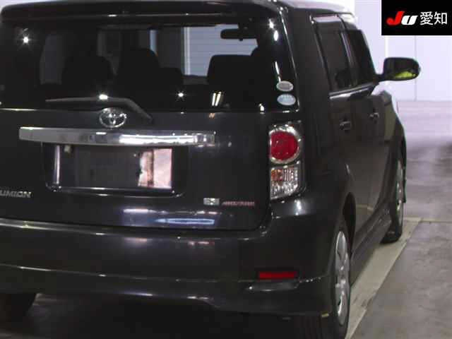 TOYOTA COROLLA RUMION 2011