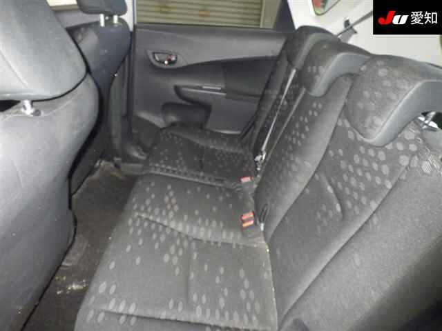 TOYOTA RACTIS 2013