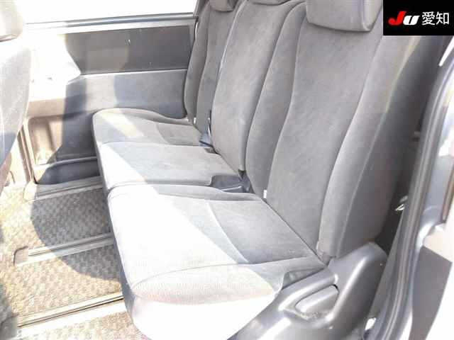 TOYOTA NOAH 2012