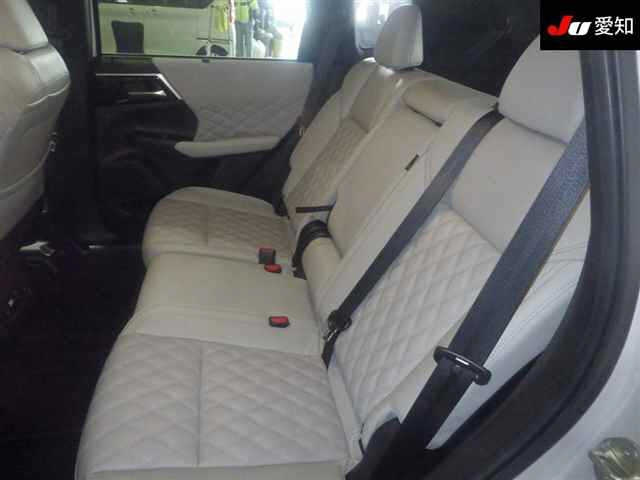 MITSUBISHI OUTLANDER PHEV 2022
