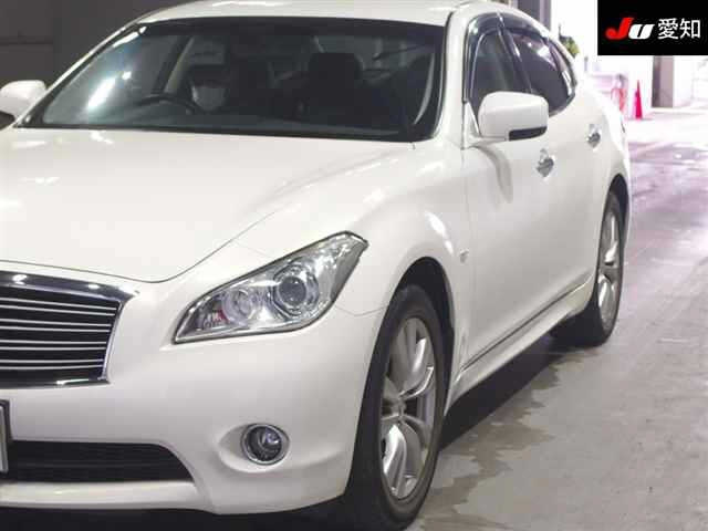 NISSAN FUGA 2014
