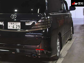 TOYOTA VELLFIRE 2009