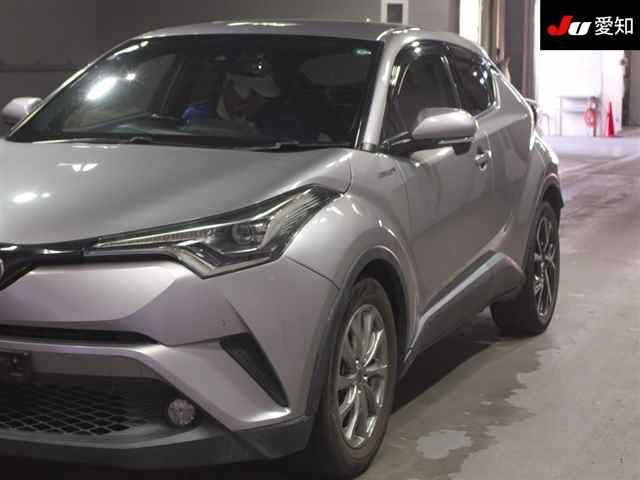 TOYOTA C-HR 2017