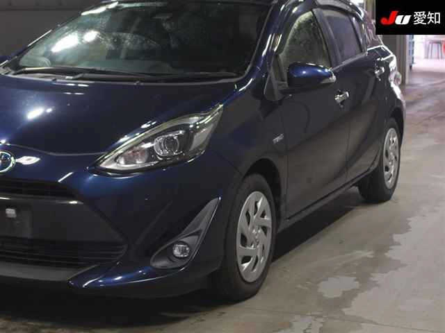 TOYOTA AQUA 2018