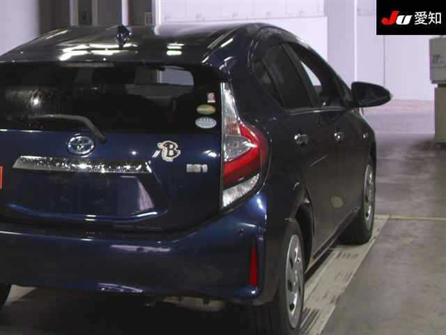 TOYOTA AQUA 2018