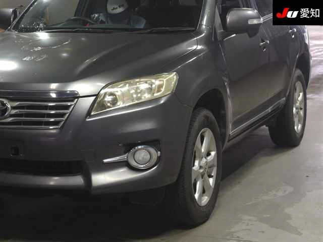 TOYOTA VANGUARD 2010