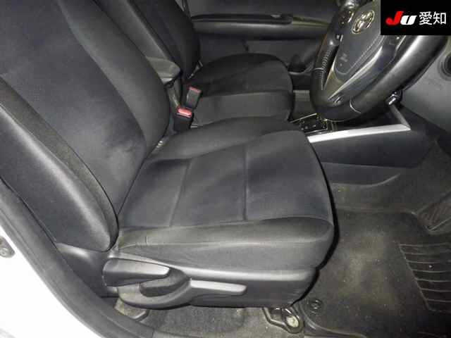 TOYOTA COROLLA FIELDER 2018