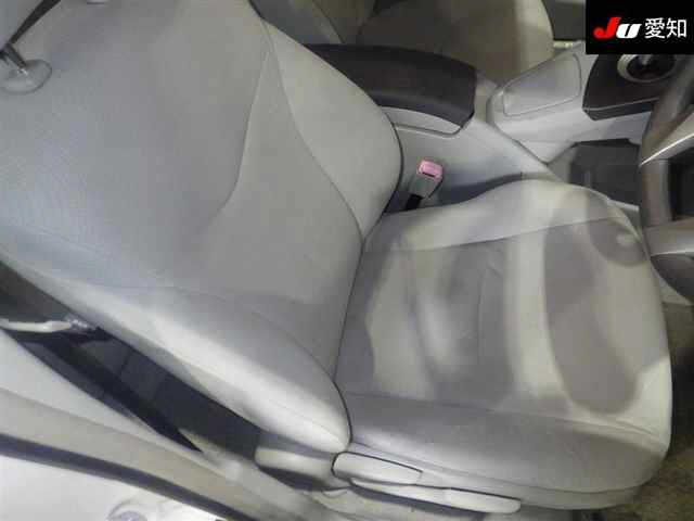 TOYOTA PRIUS 2010