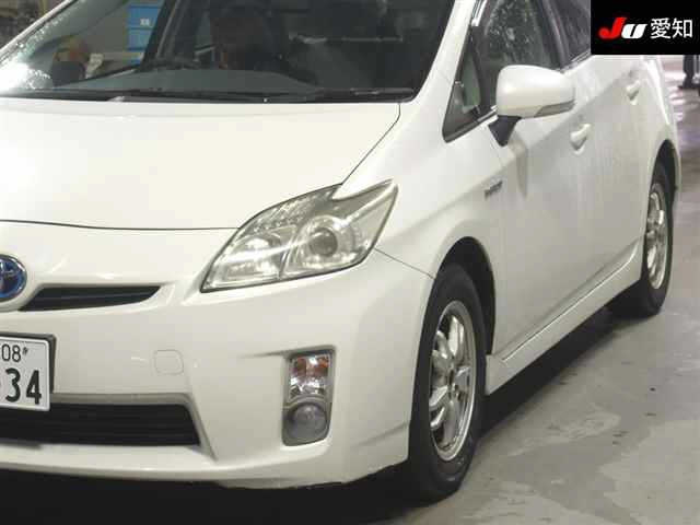 TOYOTA PRIUS 2010