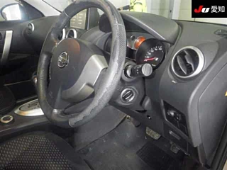 NISSAN DUALIS 2009