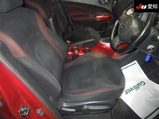 NISSAN JUKE 2011