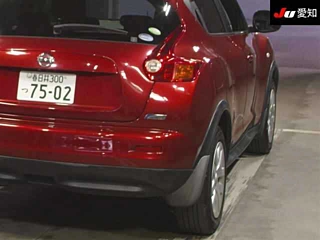 NISSAN JUKE 2011