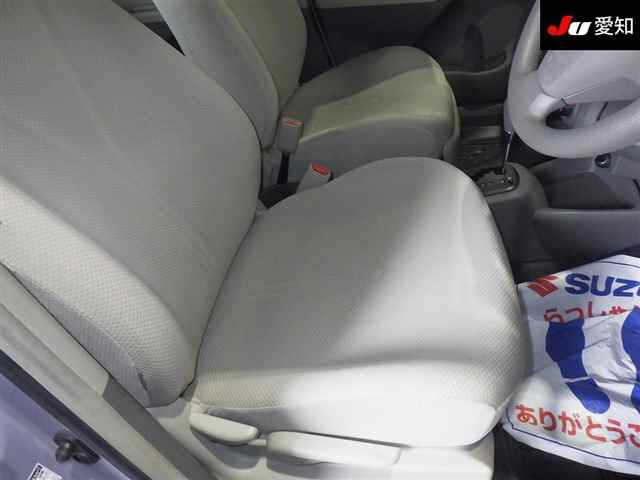 TOYOTA VITZ 2010