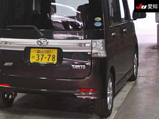 DAIHATSU TANTO 2013