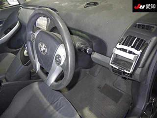 TOYOTA PRIUS 2010
