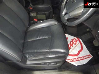 NISSAN ELGRAND 2010