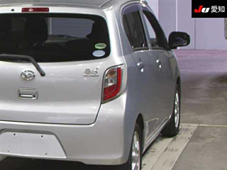 DAIHATSU MIRA E S 2012