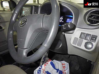 DAIHATSU MIRA E S 2012