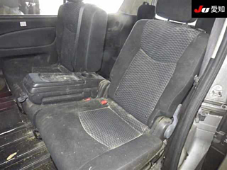 NISSAN SERENA 2013