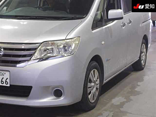 NISSAN SERENA 2013