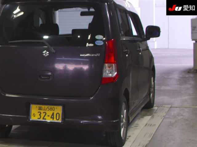 SUZUKI WAGON R 2011