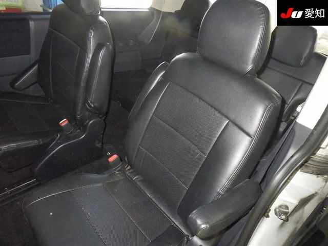 MITSUBISHI DELICA D5 2012