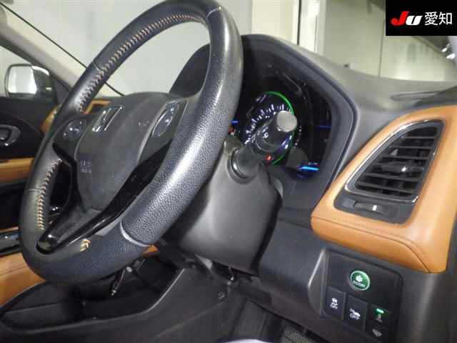 HONDA VEZEL 2014