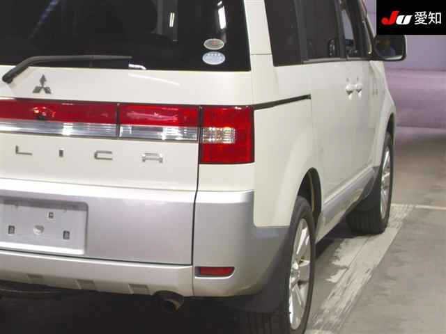 MITSUBISHI DELICA D5 2012