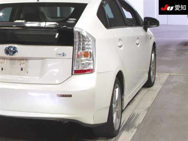 TOYOTA PRIUS 2010